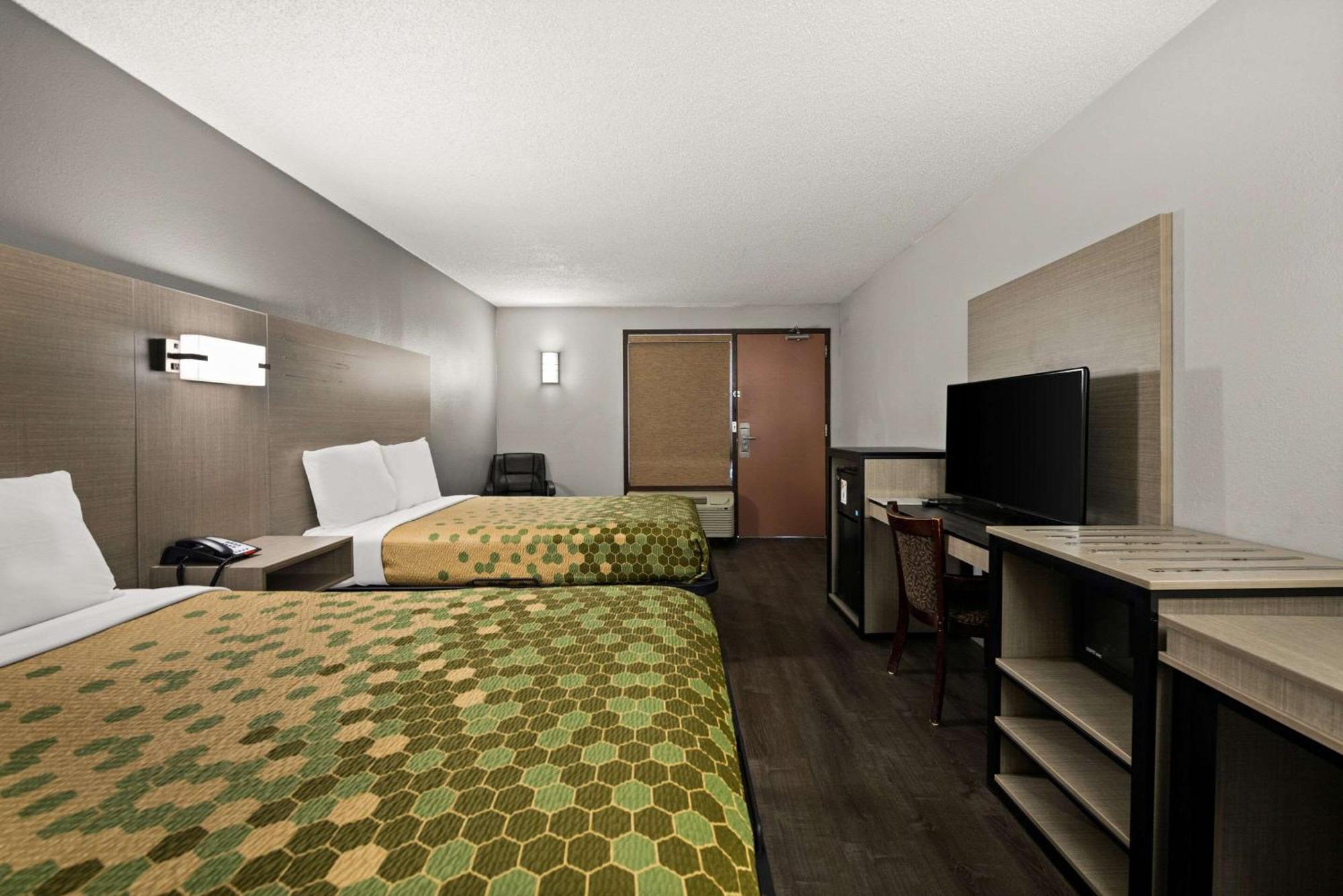 Econo Lodge Richmond Exterior photo